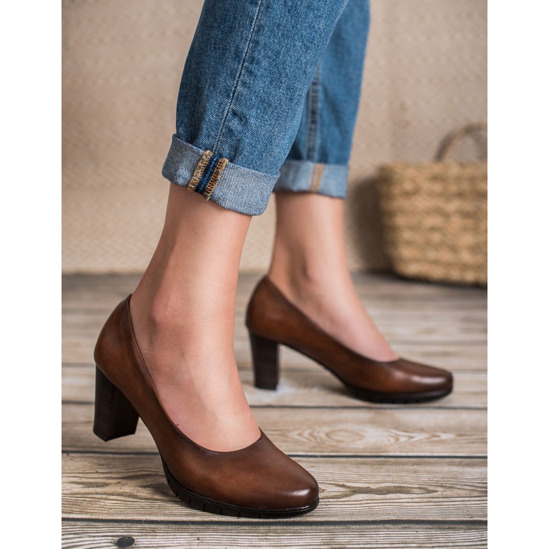 Vinceza Braune Pumps 1