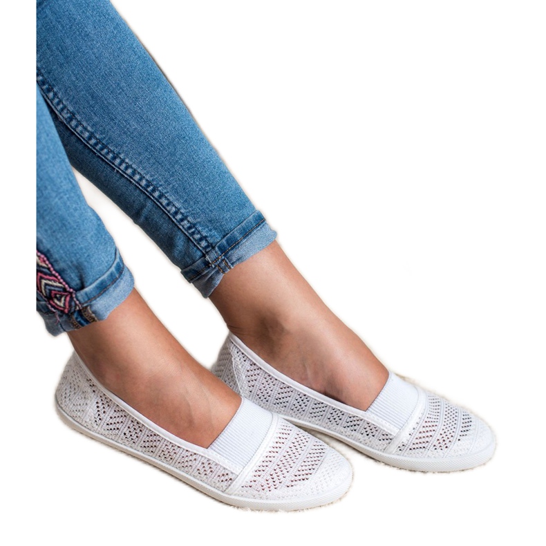 Mckeylor Ballerinas aus Textil weiß 2