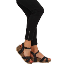 Schwarze Sandalen mit Keilabsatz 1058 Black 1