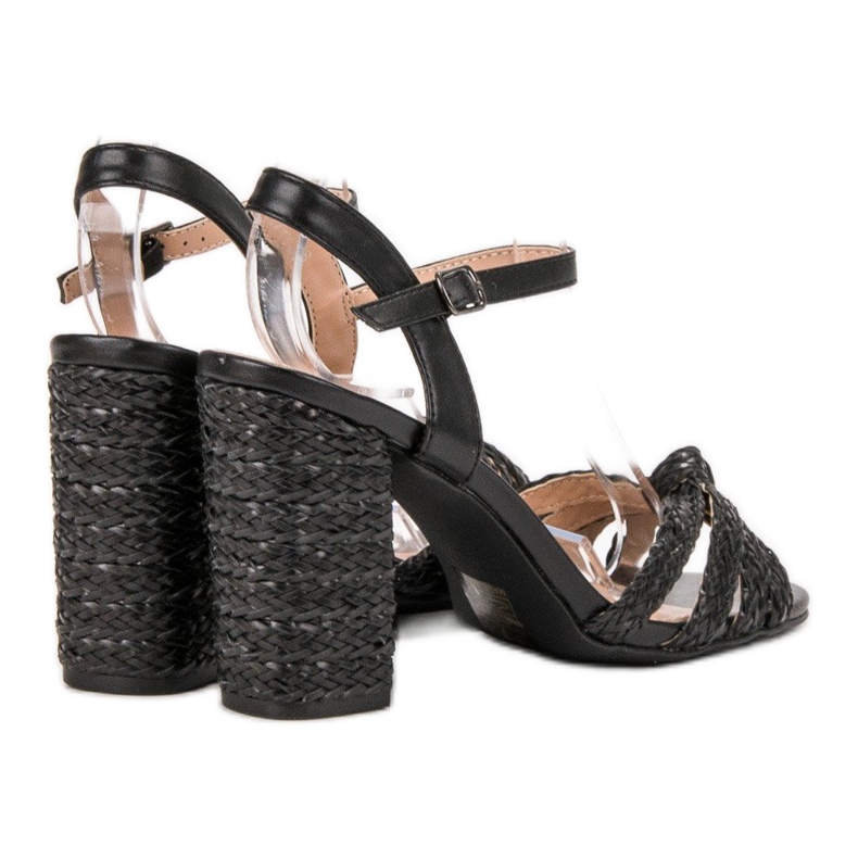 Geflochtene VICES Sandalen schwarz 1