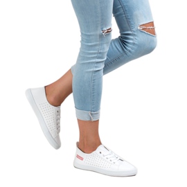 MCKEYLOR weiße Turnschuhe 2