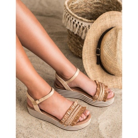 VICES Sandalen in Dunkelbeige 1