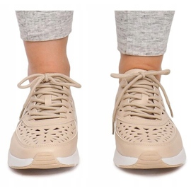 Sportschuhe AD-13 Beige 1