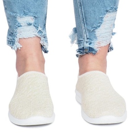 Burgunderbeige Sport 1