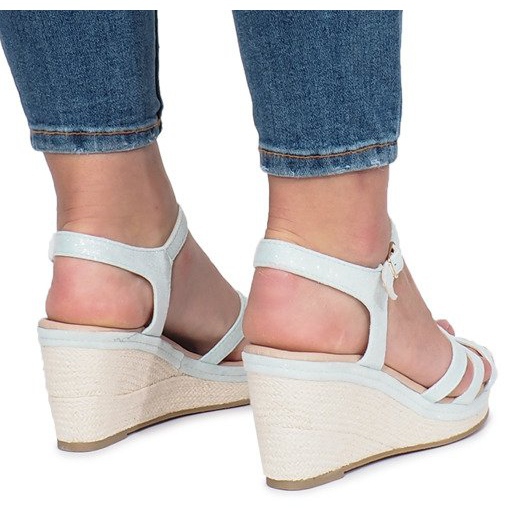 Green Glavel Keilsandalen grün 1