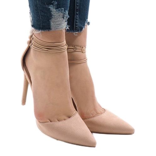 Rosa Pumps an einer Anstecknadel 6941-P beige 1