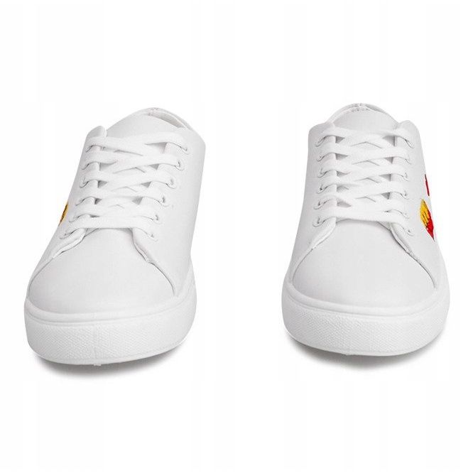 Sneakers 16106 Weiße Stempelaufnäher 1
