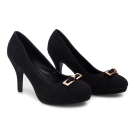 Klassische Z-1 Schwarze Ohrstecker 1