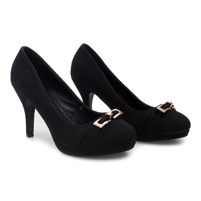 Klassische Z-1 Schwarze Ohrstecker 1