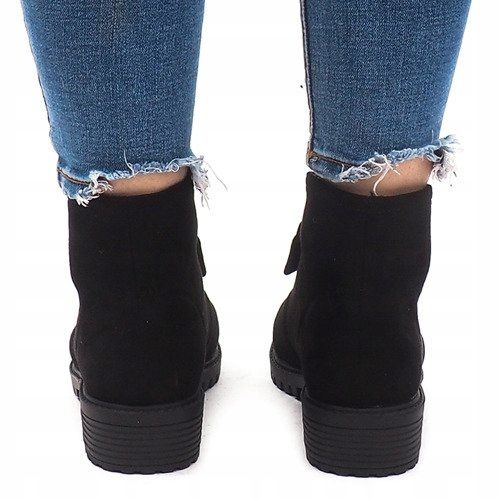 Wildlederstiefel AT-0625 Schwarz 2