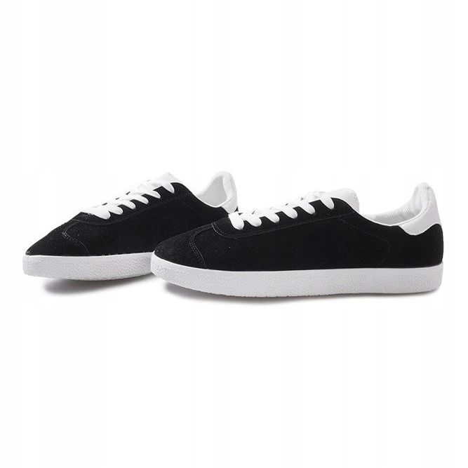 Schwarze Sport-Sneaker von Margot 1
