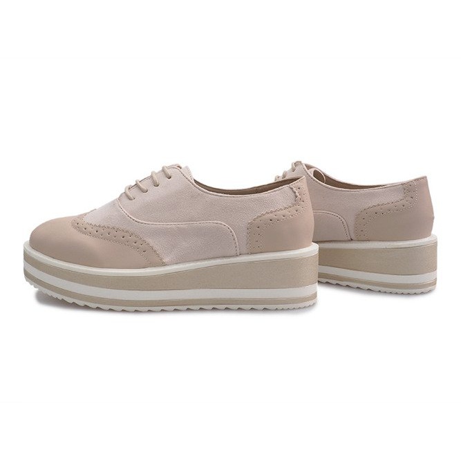 Beige Schnürschuhe von Paulette 1