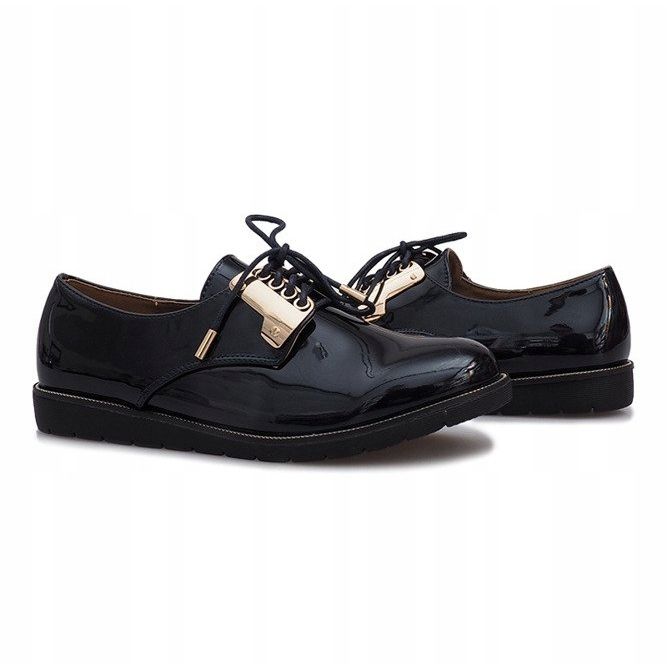 Marineblau lackierte Schuhe Rose 1