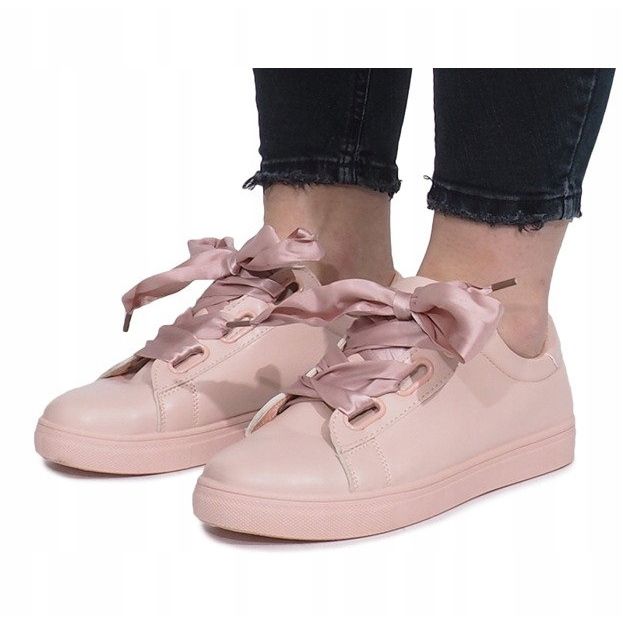 Rosa Sneaker mit Samantha-Schleifen 2