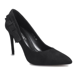 Schwarze High Heels mit Bordeaux-Schleife 1