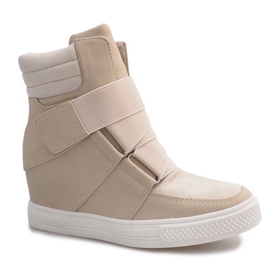 Beige Sneaker auf dem Bahia Wedge 1