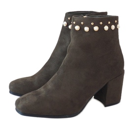 Extravagante grüne Stiefeletten am X9079 Post mehrfarbig 2