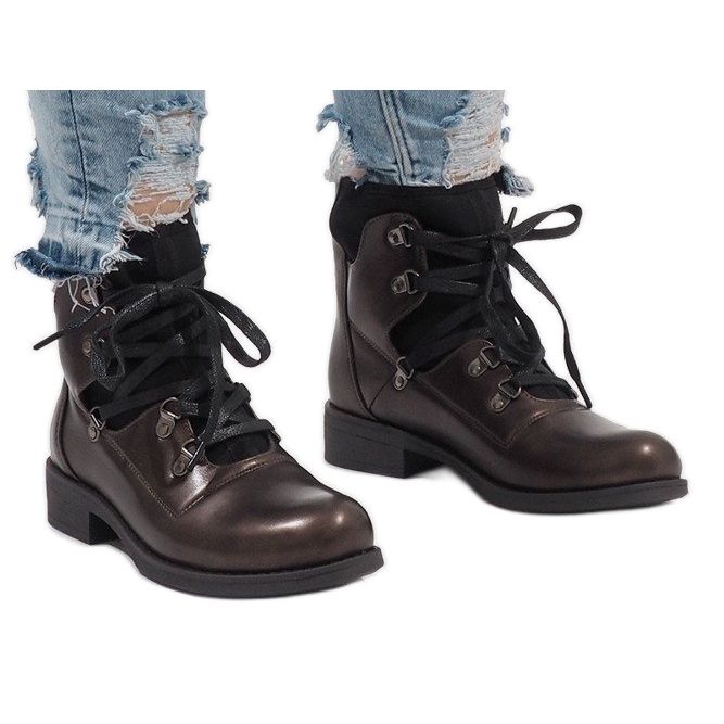 Braune Schnürstiefel HQ8775 1