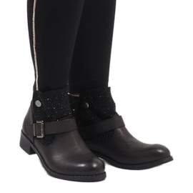 Marquiiz Schwarze verzierte Stiefel BY95 2