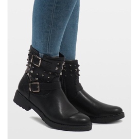 Schwarze Damen-Winterstiefel 1943 2