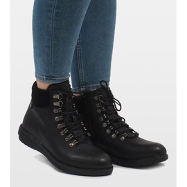 Schwarze isolierte Schnürstiefel 3971 2