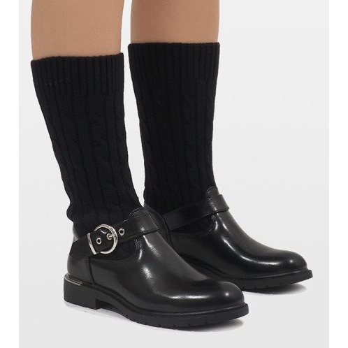 Ideal Shoes Schwarze isolierte Stiefel E-4939 1