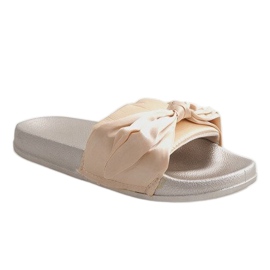 Goldene Hausschuhe mit Schleife 5835 1