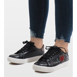 Schwarze Sneakers Herz G-115 1