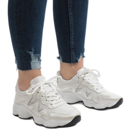 Weiße modische Sportschuhe KB-153 2