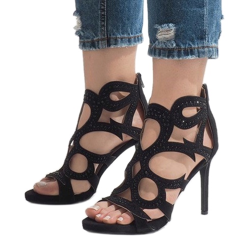 Schwarze offene Stiefel auf einem hohen Absatz HF1436-20 1