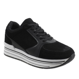 Schwarze Sportschuhe 6261 1