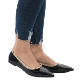 Schwarze Ballerinas mit Nieten 127-16 1