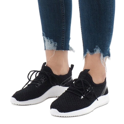 Schwarze Mesh-Sportschuhe G8347-1 1