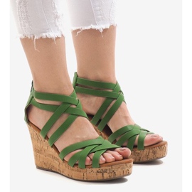 Grüne Keilsandalen P2424A-47 1