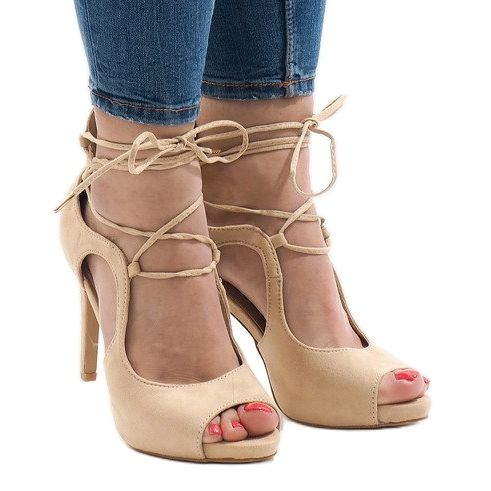 Beige Sandalen mit Stilettoabsatz JL-01 1