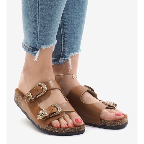 Kamel Hausschuhe mit Schnallen 7018-PL braun 2