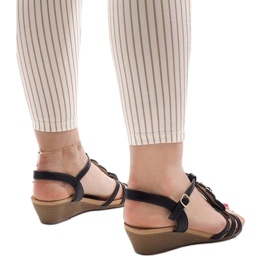 Schwarze Keilsandalen mit MK-10 Nieten 3