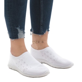 Weiße Sportschuhe B111-13 1