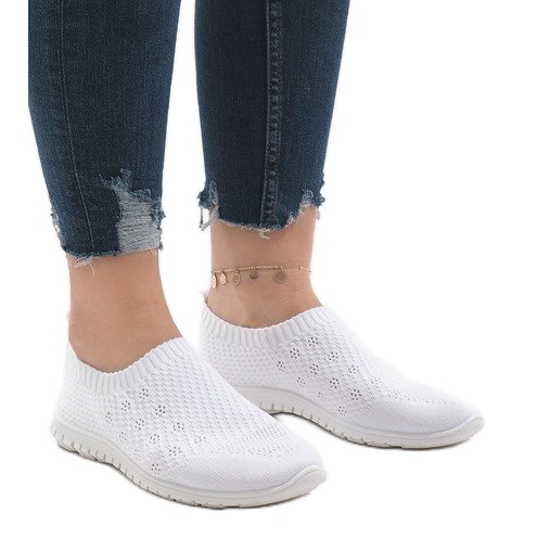 Weiße Sportschuhe B111-13 1