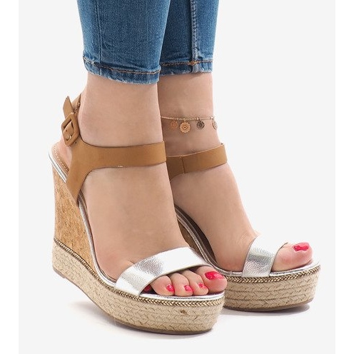 Silber lackierte Keilsandalen VB76063 braun 1