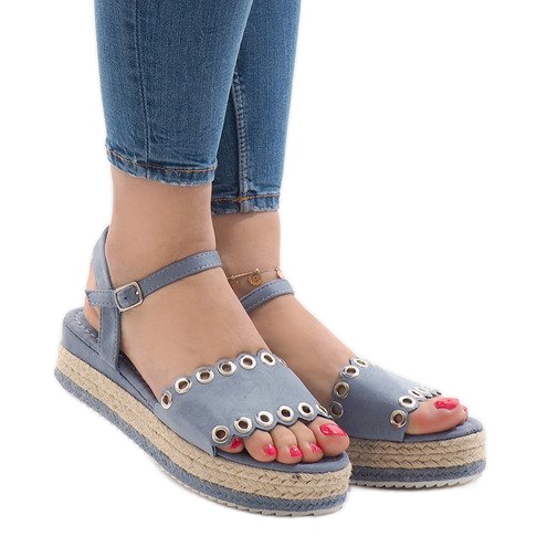 Blaue Sandalen auf der Plattform 99-46 2