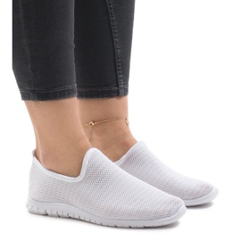 Weiße Sportschuhe 909-17 1