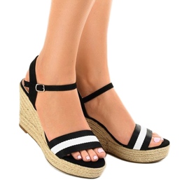 Schwarze Espadrilles-Keilsandalen 9072 1