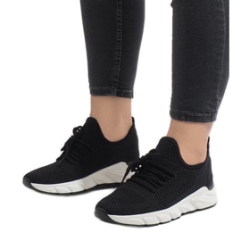 7766-Y schwarze Sportschuhe 1