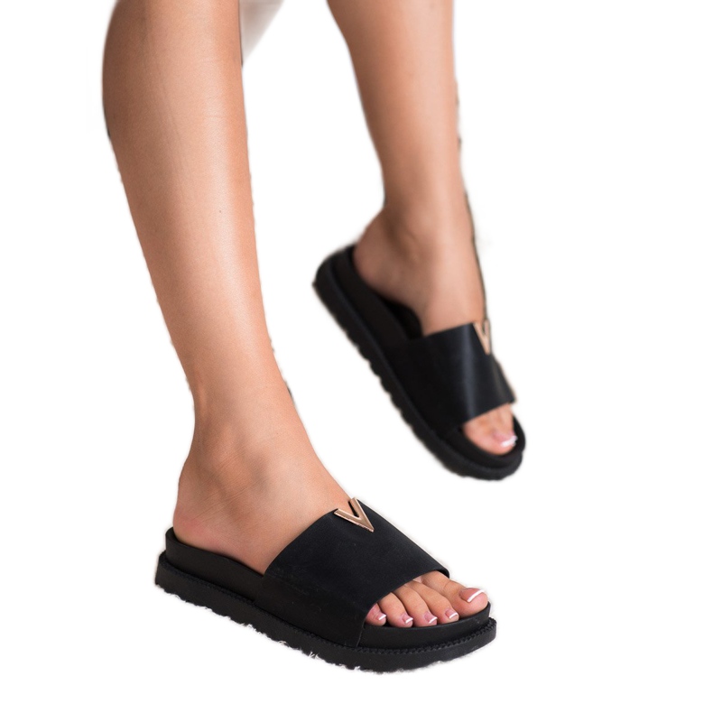 SHELOVET Hausschuhe auf der Plattform schwarz 1