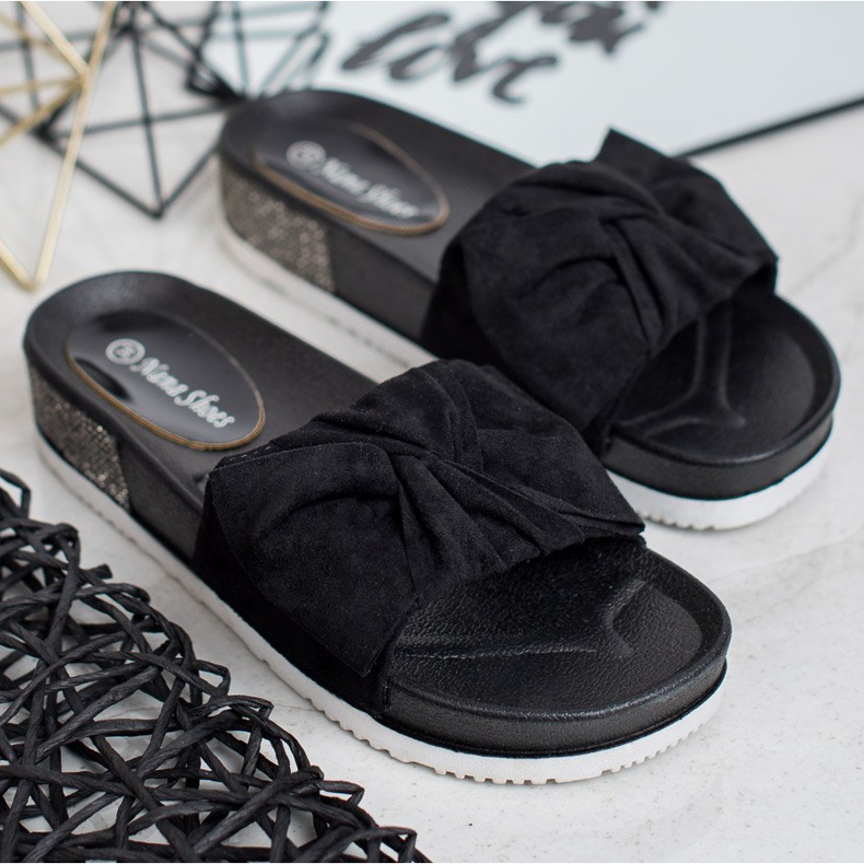 SHELOVET Wildleder-Hausschuhe mit Zirkonia schwarz 2