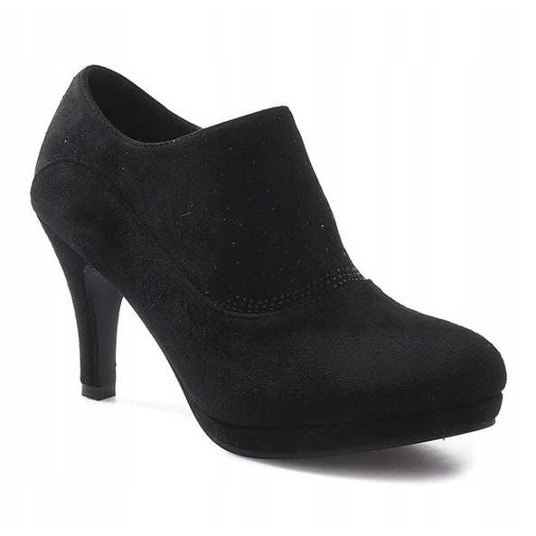Maries schwarze Stiefeletten 1