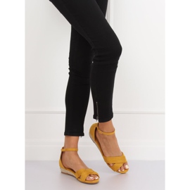 Gelbe Espadrilles-Sandalen 9R121 Gelb 1