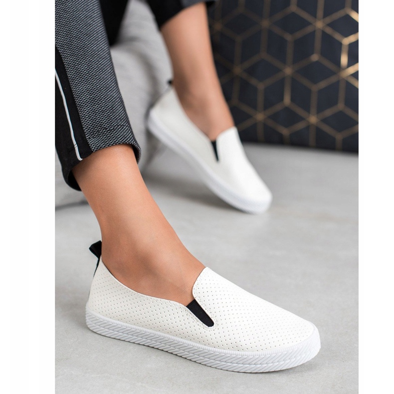 Kylie Weiße Slip-On-Sneakers 2