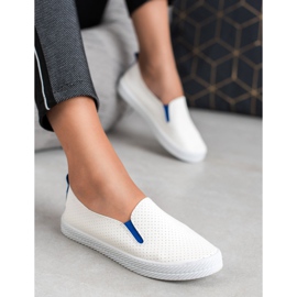 Kylie Weiße Slip-On-Sneakers 1